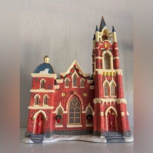 O’Well Christmas Village Lighted Victorian Church Cathedral Limited Edition